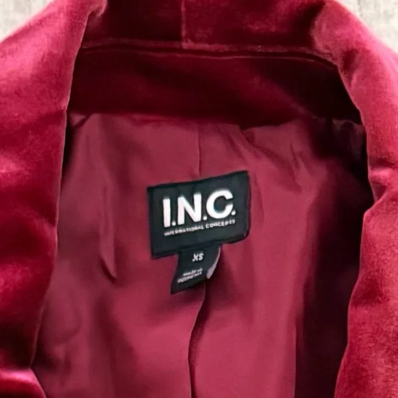 INC International Concepts Rich Red Velvet Blazer - Picture 6 of 7